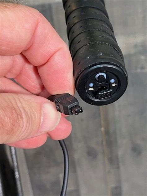 how to reset a di2 junction box|di2 battery charger button.